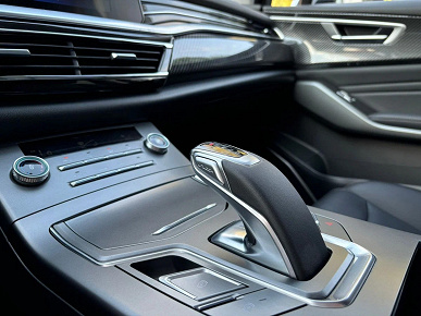 Седан «Амберавто А5» от «Автотра» впервые показали изнутри. Машину уже продают на Auto.ru